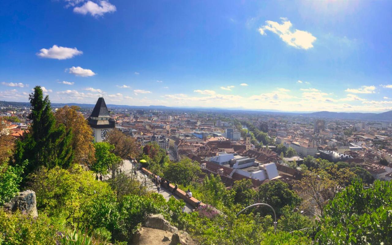 Komfortables Appartement/Garconniere In Graz Fuer Urlaub Und Geschaeftsreisen المظهر الخارجي الصورة