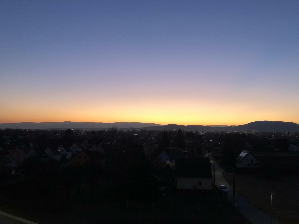 Komfortables Appartement/Garconniere In Graz Fuer Urlaub Und Geschaeftsreisen المظهر الخارجي الصورة